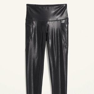 NWOT - High-Waisted PowerSoft 7/8-Length Side-Pocket Leggings - Black Glitter